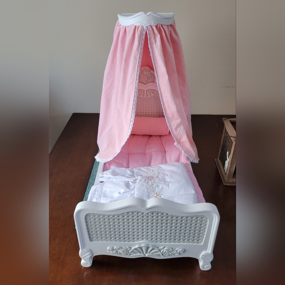 Fancy Doll Bed With Bedding
